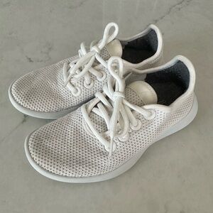Allbirds Womens White Sneakers 5